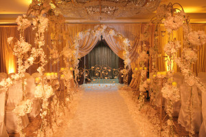 King Dahl Event Design Custom Designed Floral Aisle